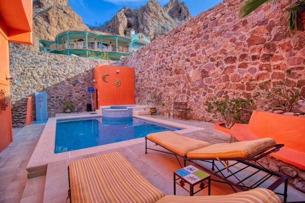 Swimming pool and courtyard! Best spot for a margarita!