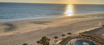 Oceanfront Luxury Condo #705 Sonoran Sky Resort