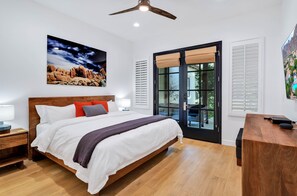 2 soverom, skrivebord, strykejern/-brett og wi-fi (inkludert)