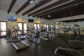 Fitness facility - Fabulous King 2BR/2BA/2Car Legacy Villa near Pool (La Quinta)
