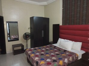 1 Schlafzimmer, kostenloses WLAN, Bettwäsche