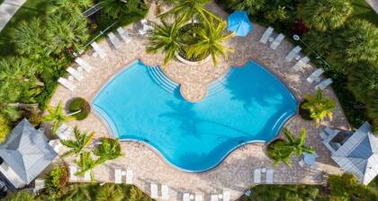 Beautiful Island Home in Anglers Reef! Ocean front community. Pool & boat slip.