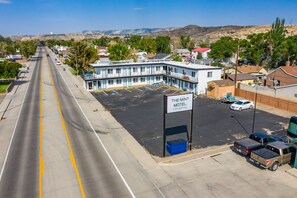 Exterior - The Mint Motel (Rock Springs)