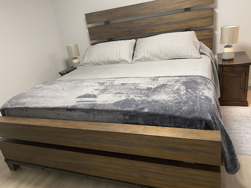 Classy, Comfy and Cozy