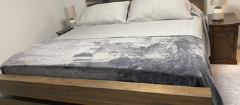 Classy, Comfy and Cozy