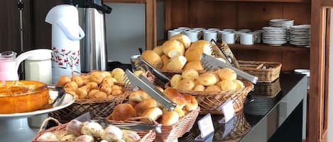 Petit déjeuner buffet