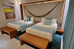 5 bedrooms, desk, iron/ironing board, WiFi