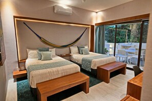 5 slaapkamers, een bureau, een strijkplank/strijkijzer, wifi