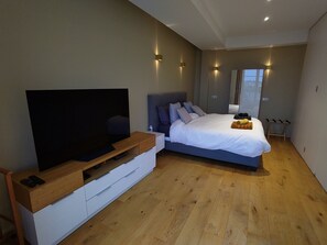 2 camere, una cassaforte in camera, ferro/asse da stiro, Wi-Fi gratuito