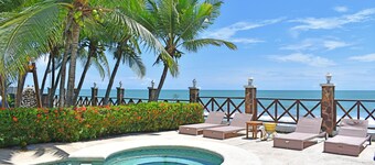 ★LOVELY BEACHFRONT HOUSE WITH POOL-CORONADO★