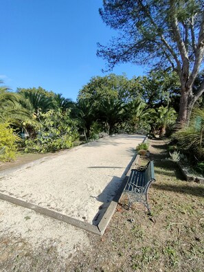 Jardines del alojamiento