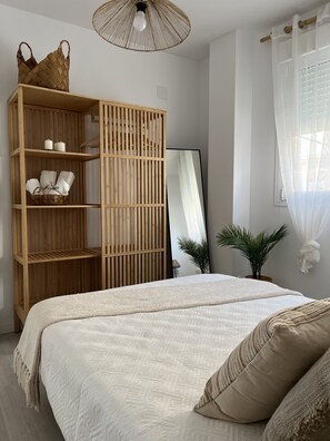 2 bedrooms, iron/ironing board, free WiFi, bed sheets - BALERMA BEACH (El Ejido)