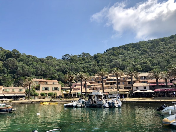 Marina