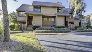Exterior - Free Golf, Free bicycles, walk to the beach (Hilton Head Island)