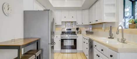 Toaster, blender, dining tables