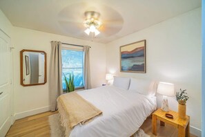 3 Schlafzimmer, Bügeleisen/Bügelbrett, Reisekinderbett, WLAN