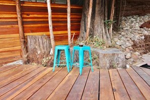 屋外ダイニングエリア