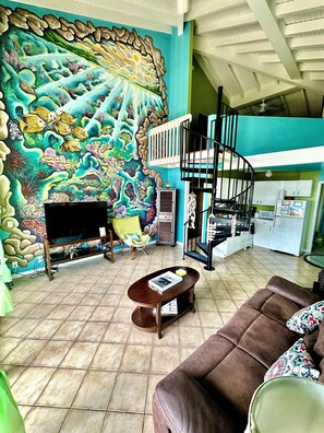 Smart TV, Netflix, Hulu, streaming services - Harbor View: 2Bed 1Bath Loft In Downtown Red Hook! (East End)