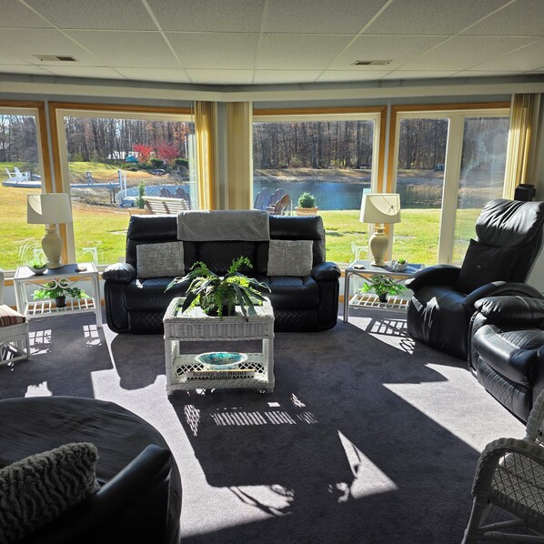 Téléviseur connecté, foyer