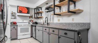 Comfortably Close and pet friendly