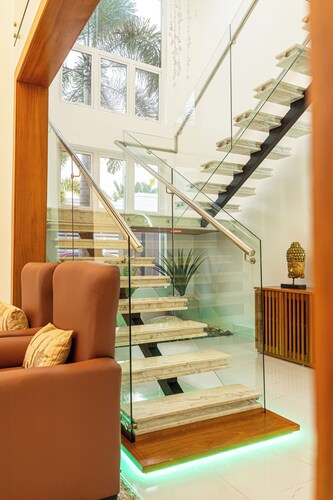 Casa Lujosa en Santiago, Residencia Paulino Mata