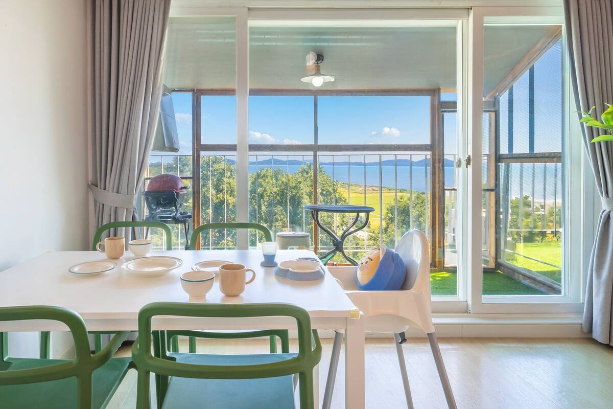 2 bedrooms, free WiFi