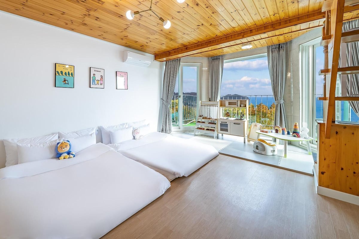 2 bedrooms, free WiFi