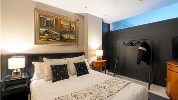 Design Loft, 1 Bedroom | Down duvets, pillow-top beds, individually furnished, free WiFi