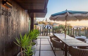 Outdoor dining - Moonlight Beach Luxury Home (Encinitas)