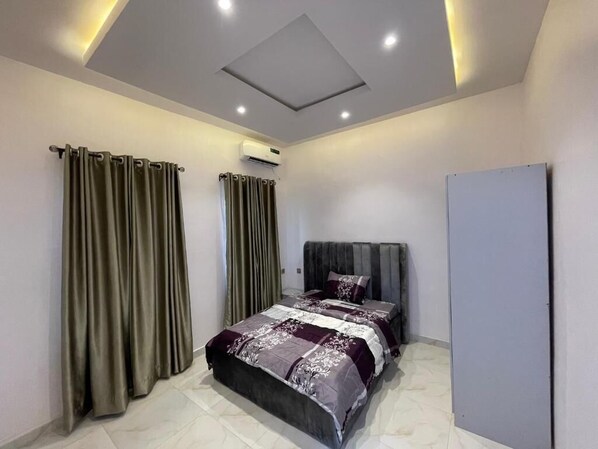 3 bedrooms, WiFi