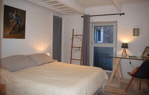 2 bedrooms, free WiFi