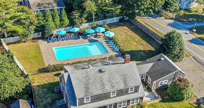 Heated Pool AC 1/2 Mile to Beach!