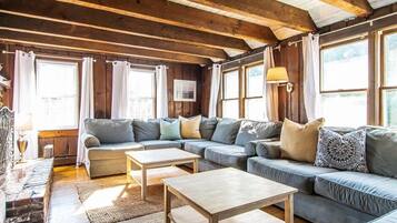 Televisie en een kantoor