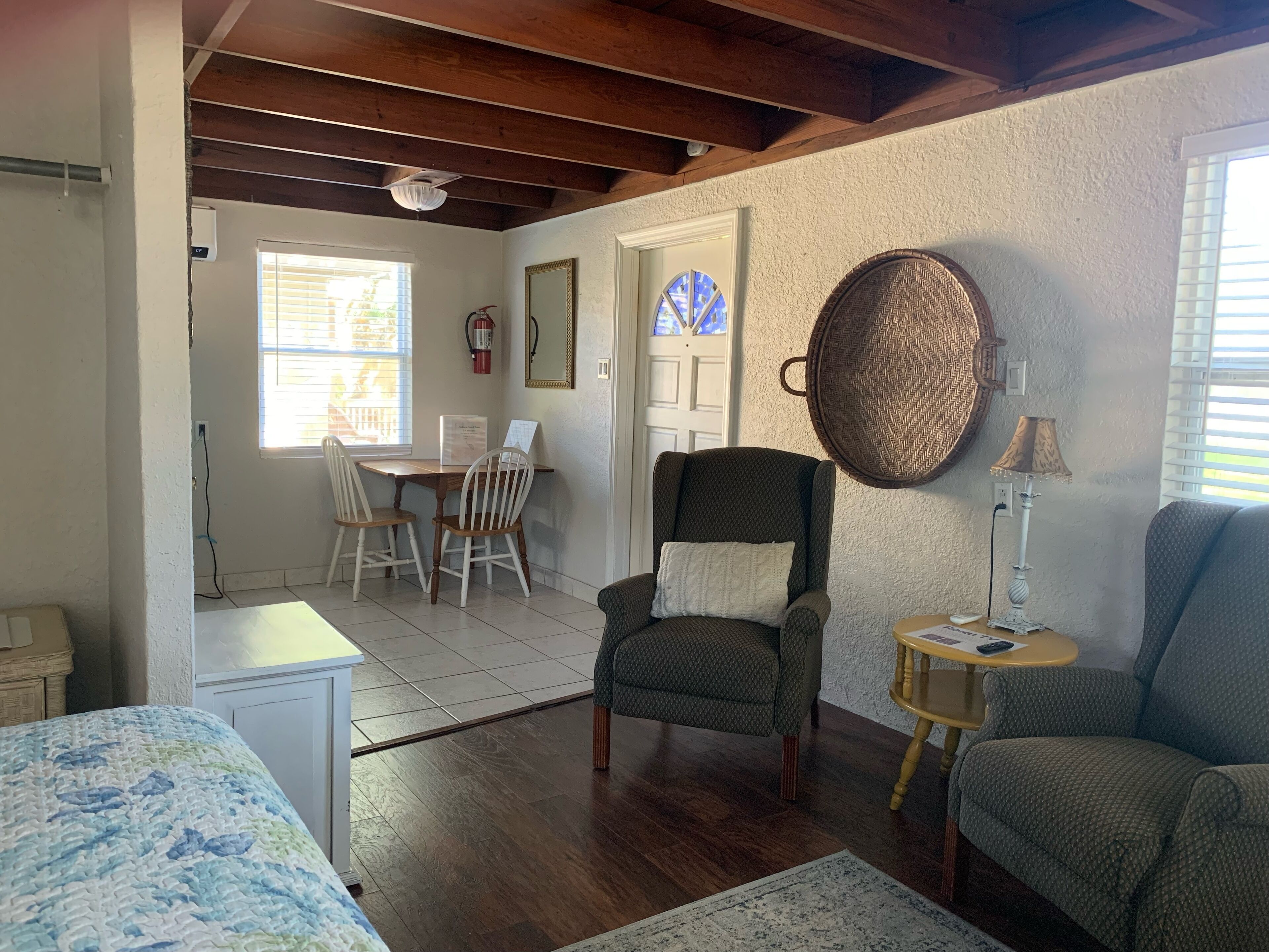 Comfort Cabin | Living area | Smart TV, streaming services
