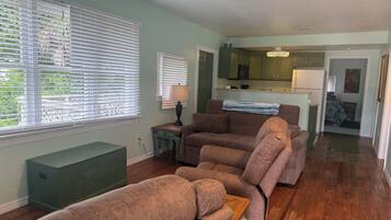 Deluxe Suite | Living area | Smart TV, streaming services