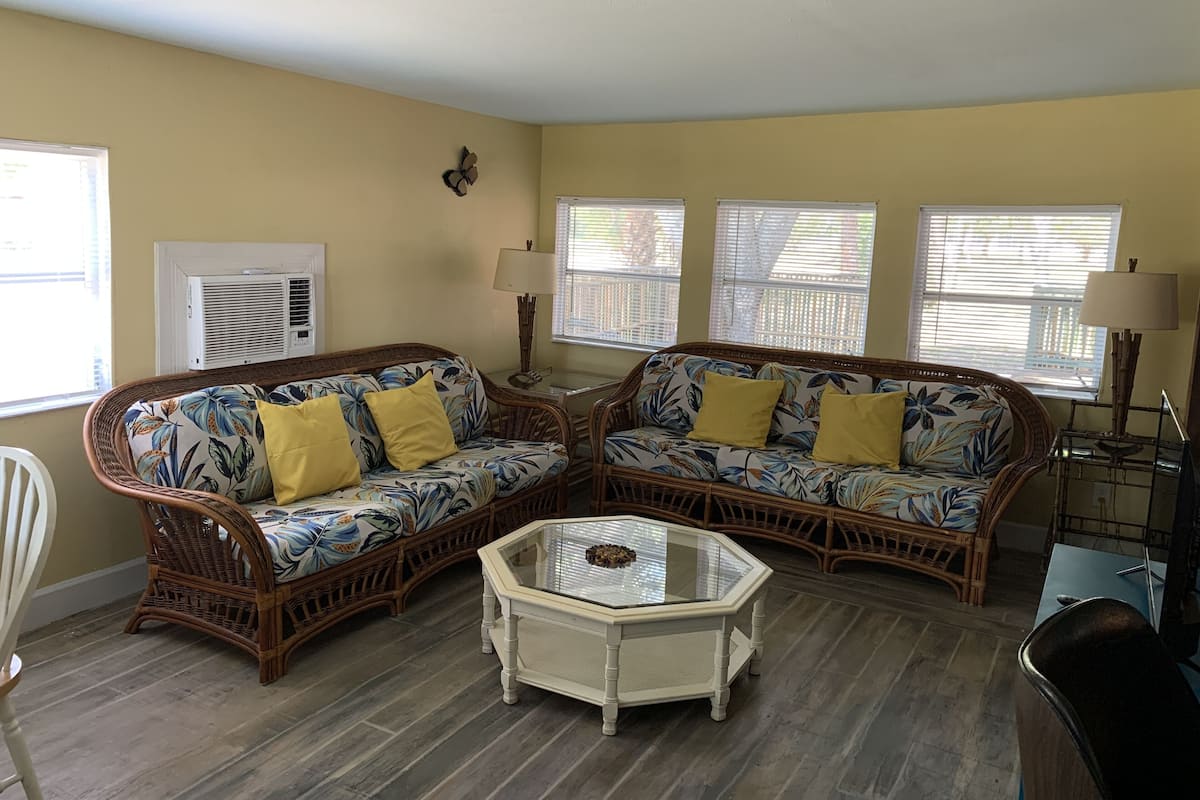 Exclusive Suite | 1 bedroom, free WiFi, bed sheets