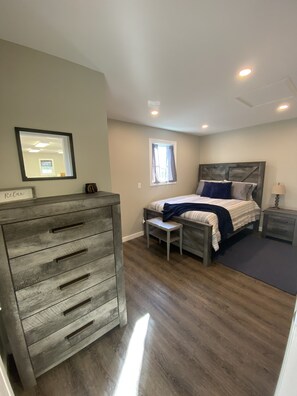 1 bedroom, desk, iron/ironing board, free WiFi