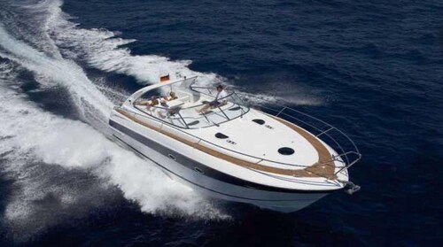 Yacht "BAVARIA 37 SPORT "RIBELLE"" in Sardienien - mit sportlichem Design