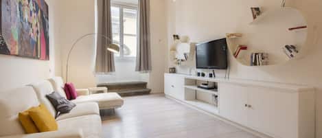 Flachbildfernseher