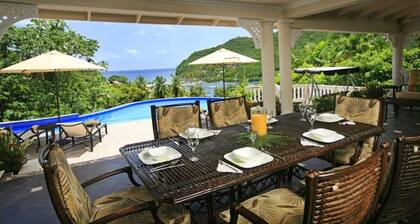 Beautiful 5-Bedroom Villa Ashiana in Marigot Bay