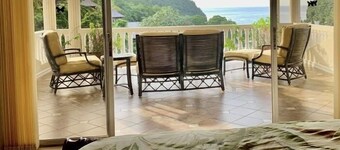 Beautiful 5-Bedroom Villa Ashiana in Marigot Bay