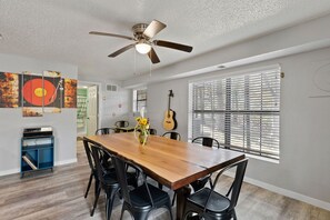 Dining - 🌲 Serene Branson Hilltop Home: 4BR, 3BA Haven Near Branson's Best! 🌲 (Branson)