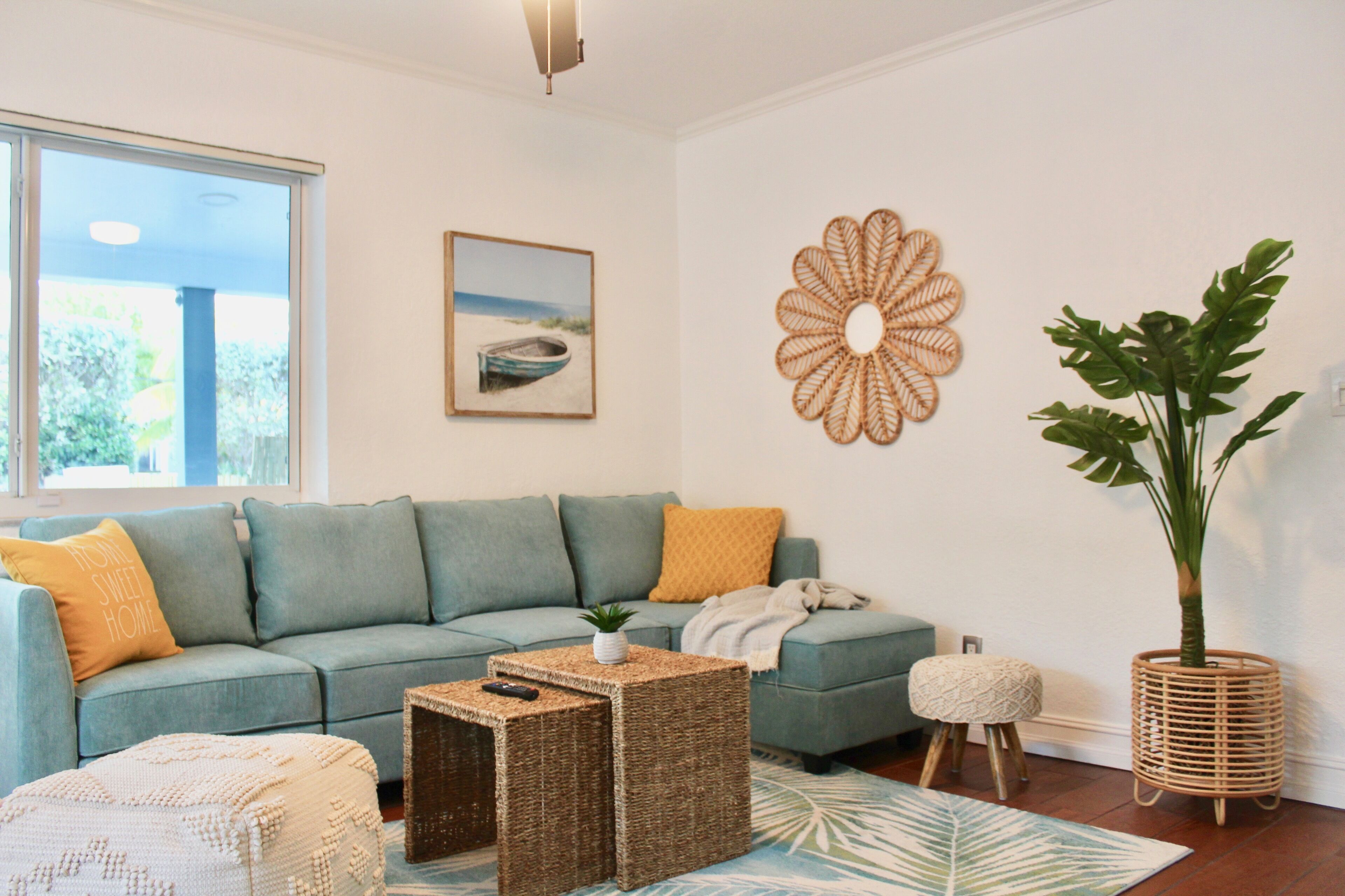 True Beach House - 2 Bedrooms 2 Bathrooms beach house