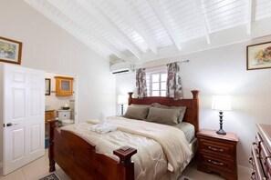 2 عدّة غرف نوم ومكواة/لوح كي وواي فاي وملاءات أسرّة