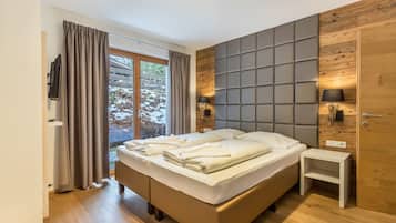 3 slaapkamers, een strijkplank/strijkijzer, gratis wifi, beddengoed