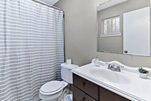 Shower, towels, shampoo