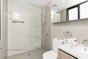 Gratis toiletartikelen, handdoeken, zeep, shampoo