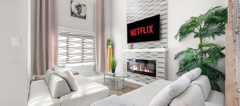 Entire Luxury 4-Bedroom Home with Indoor Fireplace- Near YEG Airport