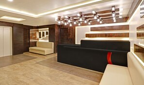 Reception - Hotel Verdisso (Bangalore)