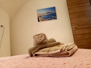 1 غرفة نوم وواي فاي مجانًا وملاءات أسرّة